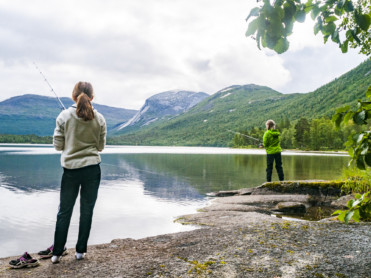 Fiskeskole under Arctic Race